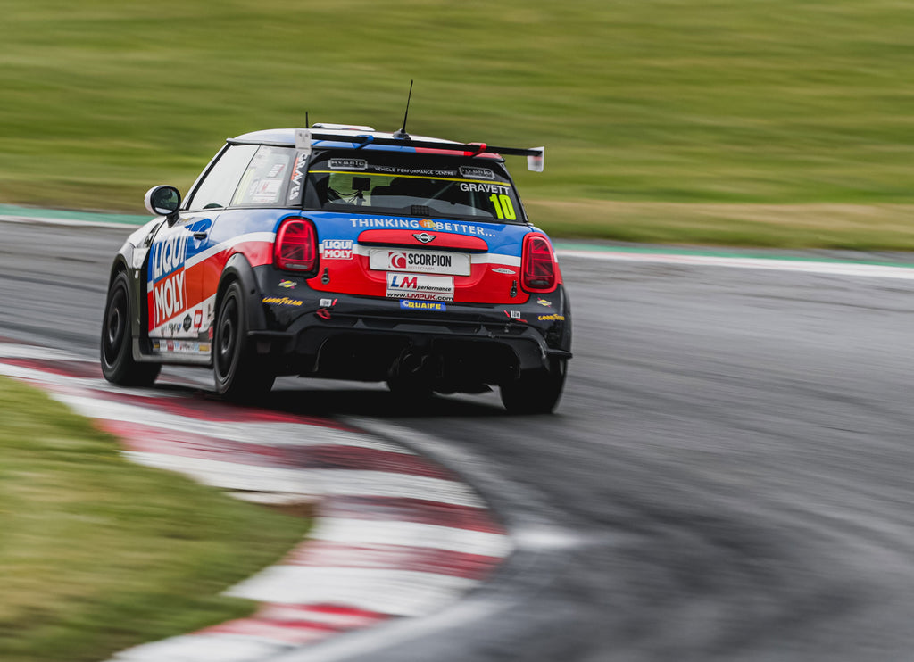 MINI Challenge JCW Post Brands Hatch Indy Race Report